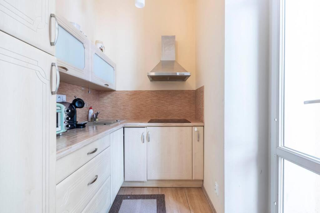 Apartment On Masaryka 39 Карловы Вары Экстерьер фото